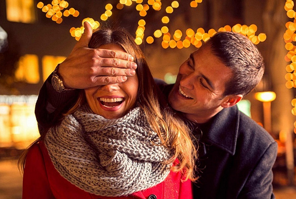 Романтическое свидание на крыше в Липецке. Ultra Подарки. Купить романтическое свидание на крыше в Липецке. Подарите самым близким незабываемые моменты и почувствуйте друг друга ещё ближе. Сервис UltraPodarki.ru 8 800 505 95 30. Романтическое свидание на крышев Липецке, свидание на крышев Липецке, свидание, сертификат на свидание на крыше, сертификат на свидание в Липецке, купить свидание на крыше, купить свидание Липецк