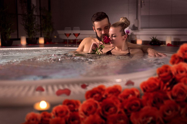 Романтическое свидание в СПА в Липецке. Ultra Подарки. Купить романтическое свидание в СПА в Липецке. Подарите самым близким незабываемые моменты и признайтесь в искренних чувствах. Сервис UltraPodarki.ru 8-800-505-95-30. Романтическое свидание в СПА в Липецке, свидание в Липецке, свидание в СПА, сертификат на свидание в СПА, сертификат на свидание в Липецке, купить свидание, купить свидание Липецк, первое свидание, девушка свидание, СПА, романтическое СПА, романтический вечер, романтические любимому