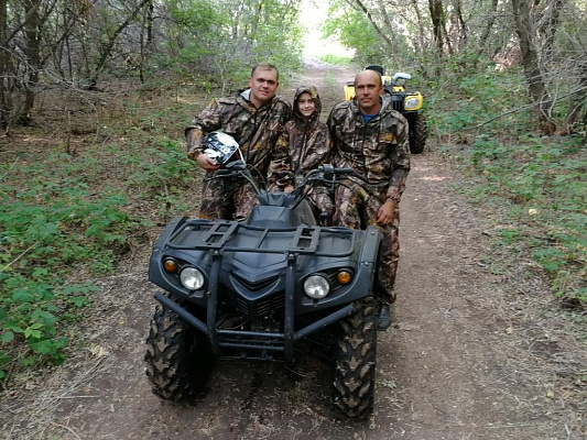 Катание на квадроциклах в Липецке. Сервис Ultra Подарки. Подарочный сертификат на катание на квадроциклах в Липецке. Закажите катание на квадроциклах недорого и наслаждайтесь активным отдыхом с друзьями. Выбирайте живописные маршруты для езды на квадроциклах. Сервис UltraPodarki.ru 8800-505-9530. Катание на квадроциклах, Прокат квадроциклов, езда на квадроцикле, прокат квадроциклов Липецк, катание на квадроциклах Липецк, Катание на квадроциклах зимой, Катание на квадроциклах летом, Сертификат на катание на квадроциклах 

